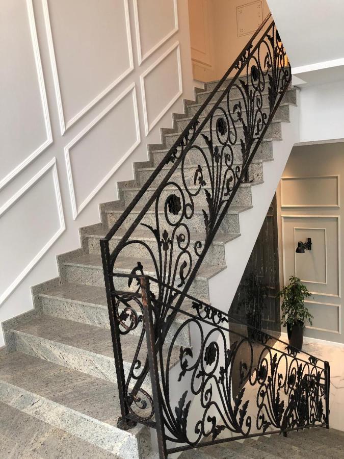 Hotel Dardani Косовска-Митровица Экстерьер фото